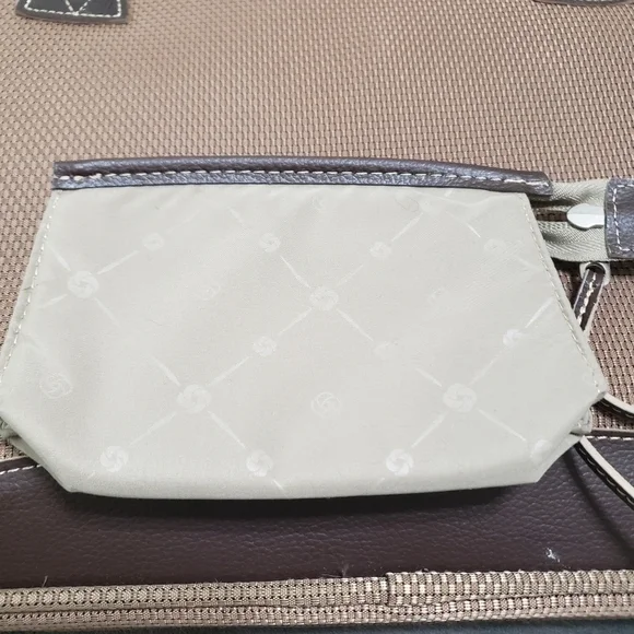 Samsonite Wheat Brown Briefcase - Picture 8 of 16